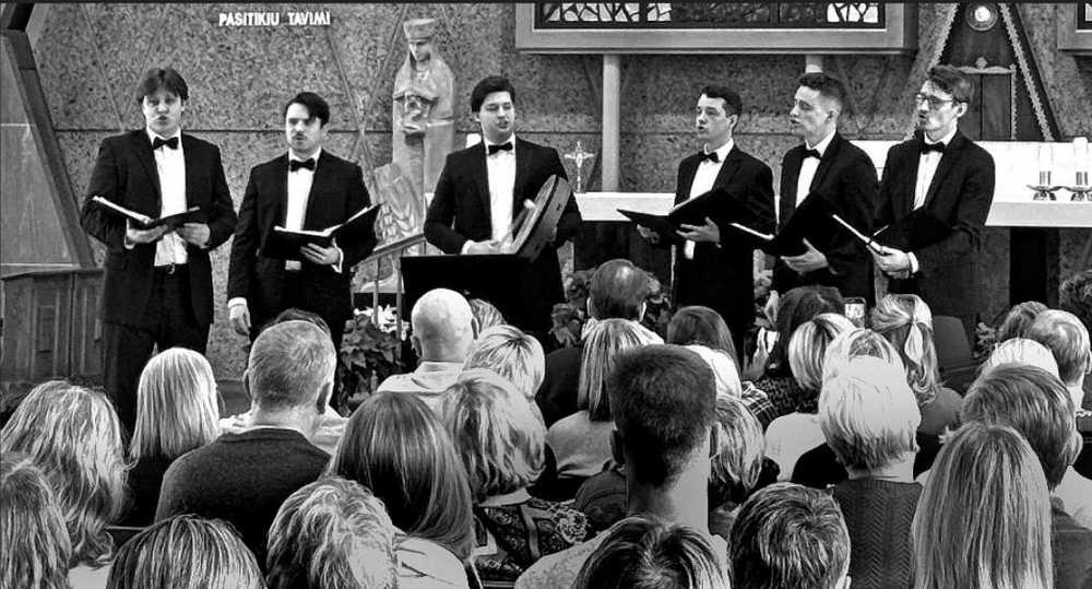 The recently formed ensemble "Vėjūnas" captivated the audience